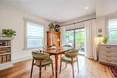 69 Stratford St, Stratford, ON N5A 2H7
