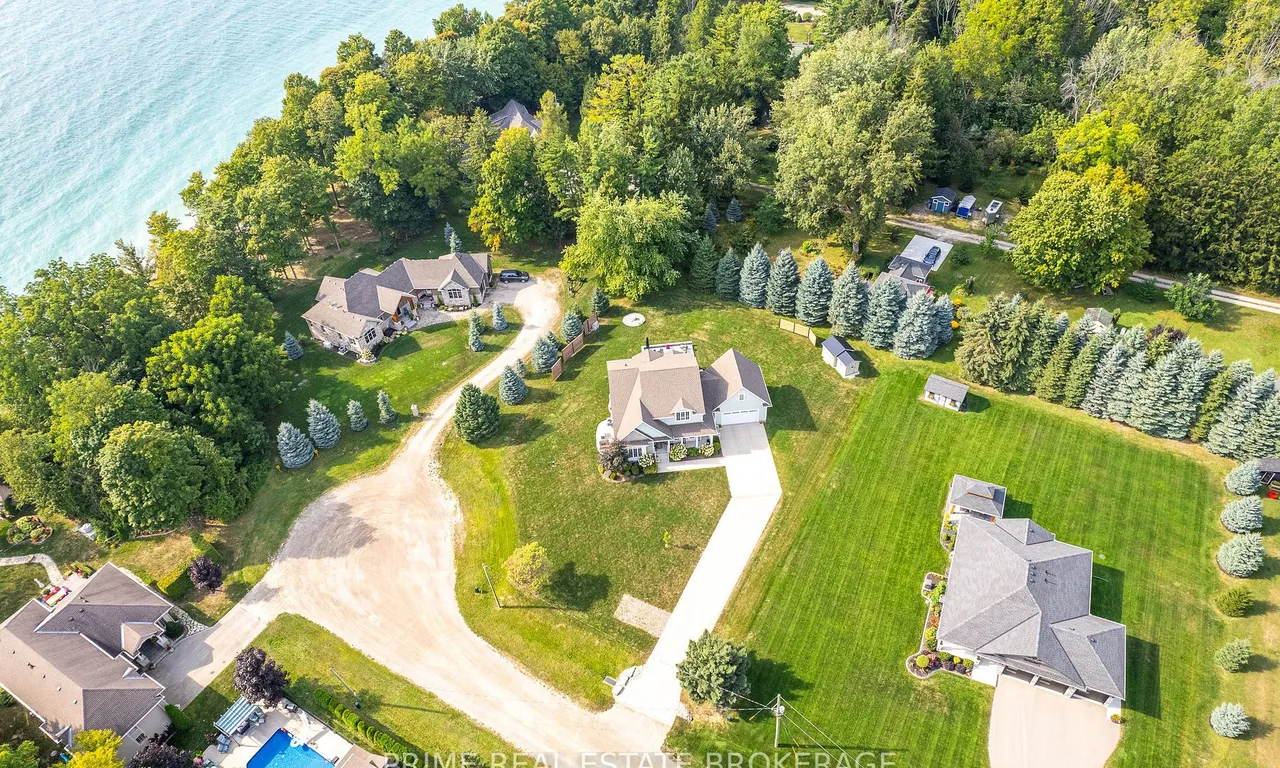 34734 Bayfield Rd, Bluewater, ON N0M 1G0