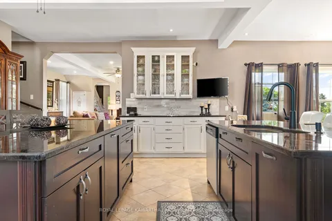 542 Lily Lake Rd, Smith-Ennismore-Lakefield, ON K9J 6X3