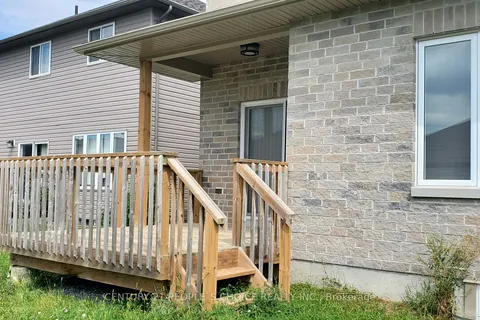 20 Cypress Dr, Belleville, ON K8V 0J6