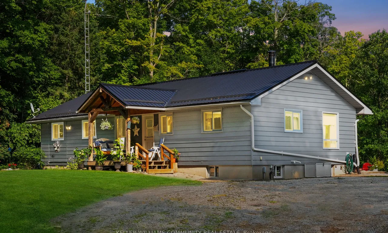 726 Sarles Rd, Stirling-Rawdon, ON K0K 3E0