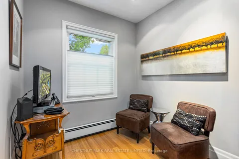 170 4th St, Owen Sound, ON N4K 3J9