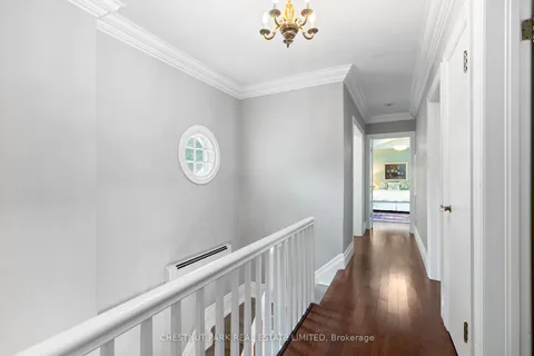 170 4th St, Owen Sound, ON N4K 3J9