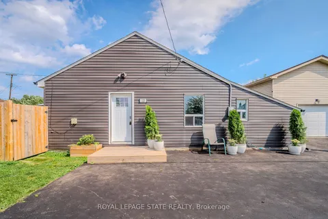 127 East 33rd St, Hamilton, ON L8V 1K3
