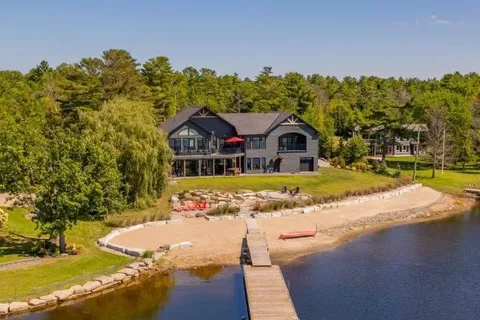 164 Prisque Road, Georgian Bay, ON P0E 1E0