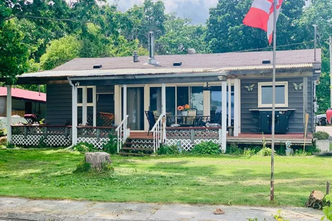 71 Lodge Rd, Trent Hills, ON K0L 1L0