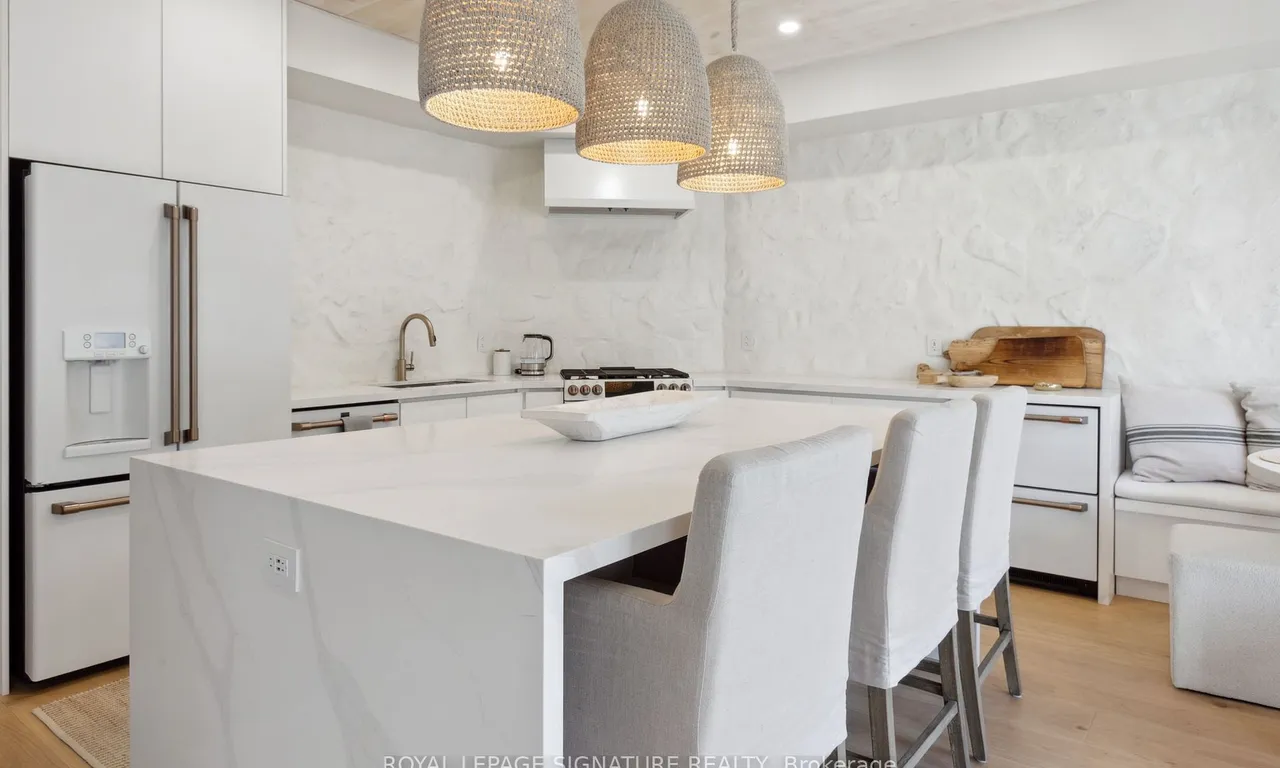 116 Addison St, Blue Mountains, ON N0H 1J0