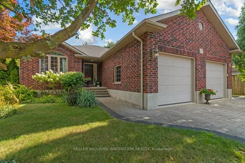 215 Armstrong St, North Perth, ON N4W 3V8