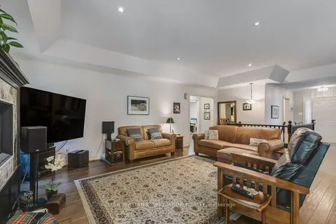 215 Armstrong St, North Perth, ON N4W 3V8