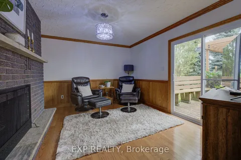 7998 Wellington Rd 7, Mapleton, ON N0G 2K0