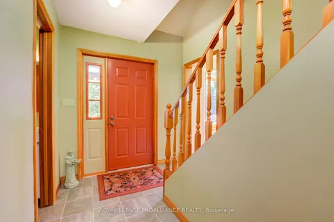 14 Anne St, Brighton, ON K0K 1H0