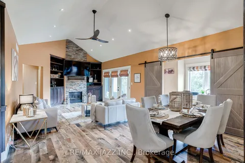 802 Smith St, Brighton, ON K0K 1H0