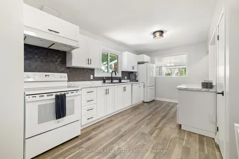 147 Main St, Brighton, ON K0K 1H0