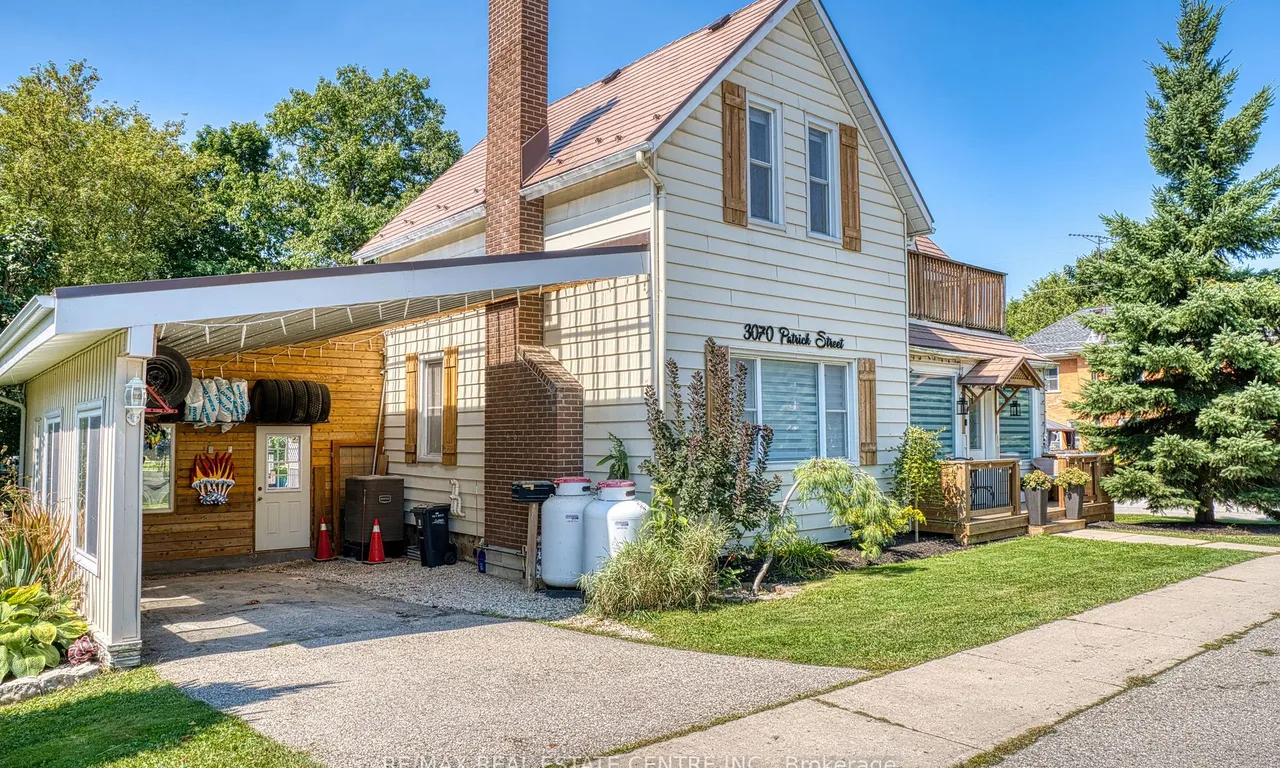 3070 Patrick St, Howick, ON N0G 1V0