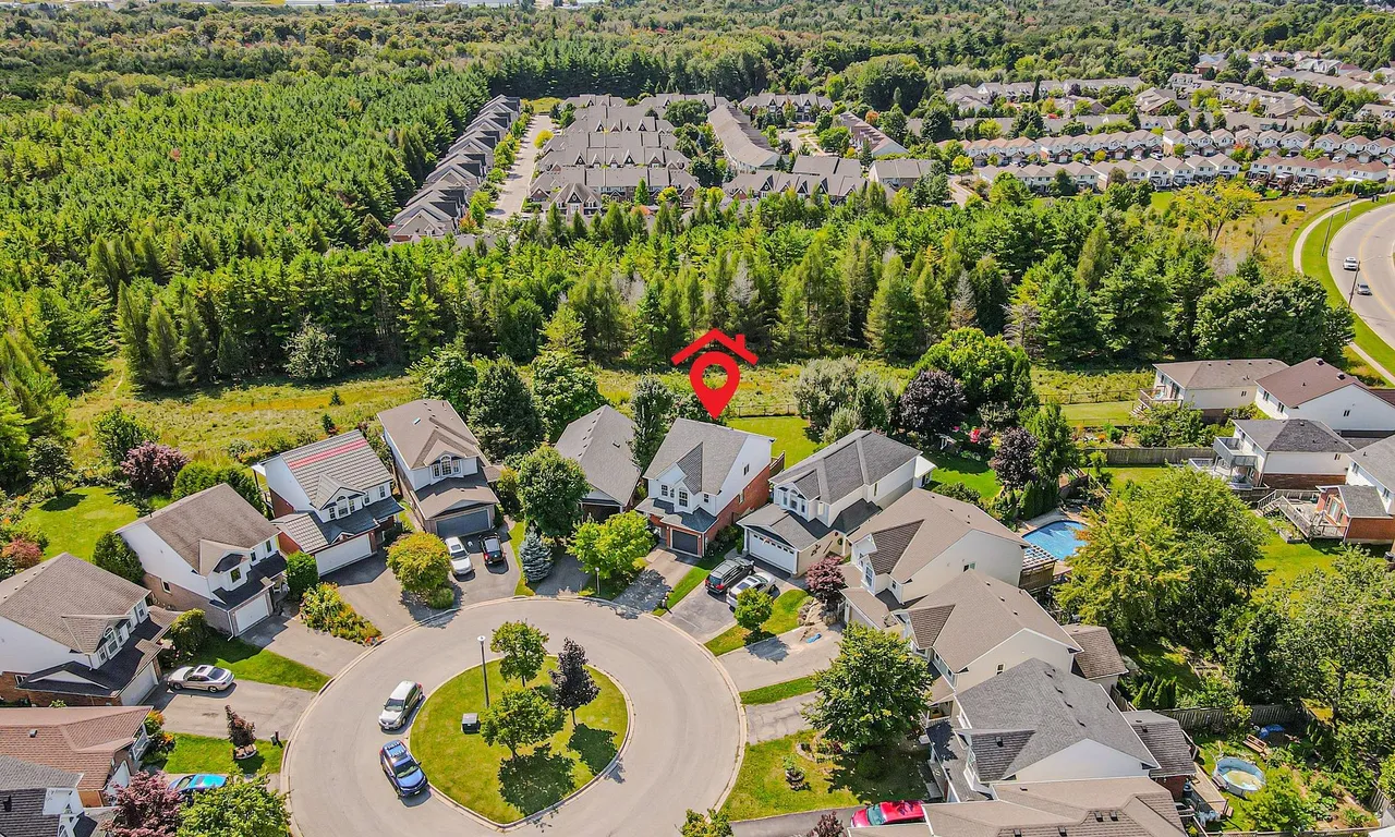 19 Silversmith Crt, Guelph, ON N1G 5C1