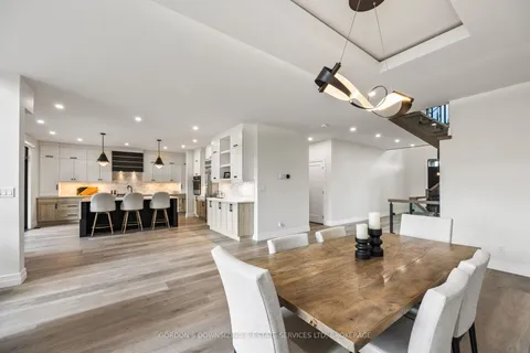 832 Windermere Dr, Kingston, ON K7P 0N5