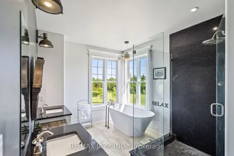 3663 Whitney Howard Rd, Hamilton Township, ON K9A 4J7