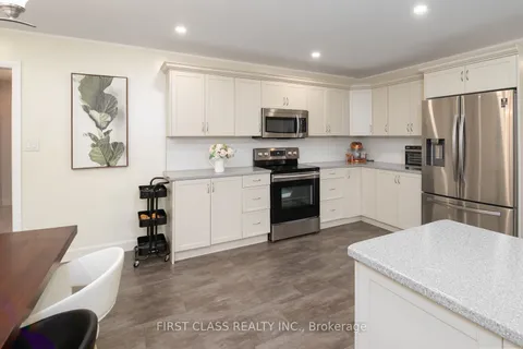 35 Greenfield Park, Belleville, ON K0K 1V0