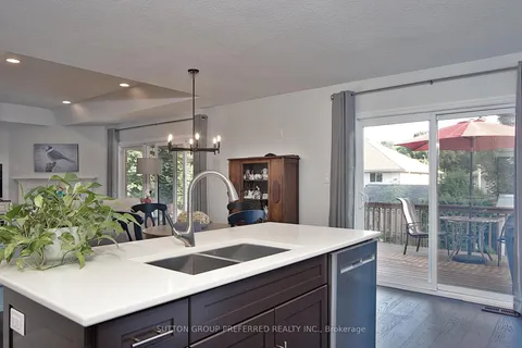 9 Greeneagle Dr, Tillsonburg, ON N4G 5V6