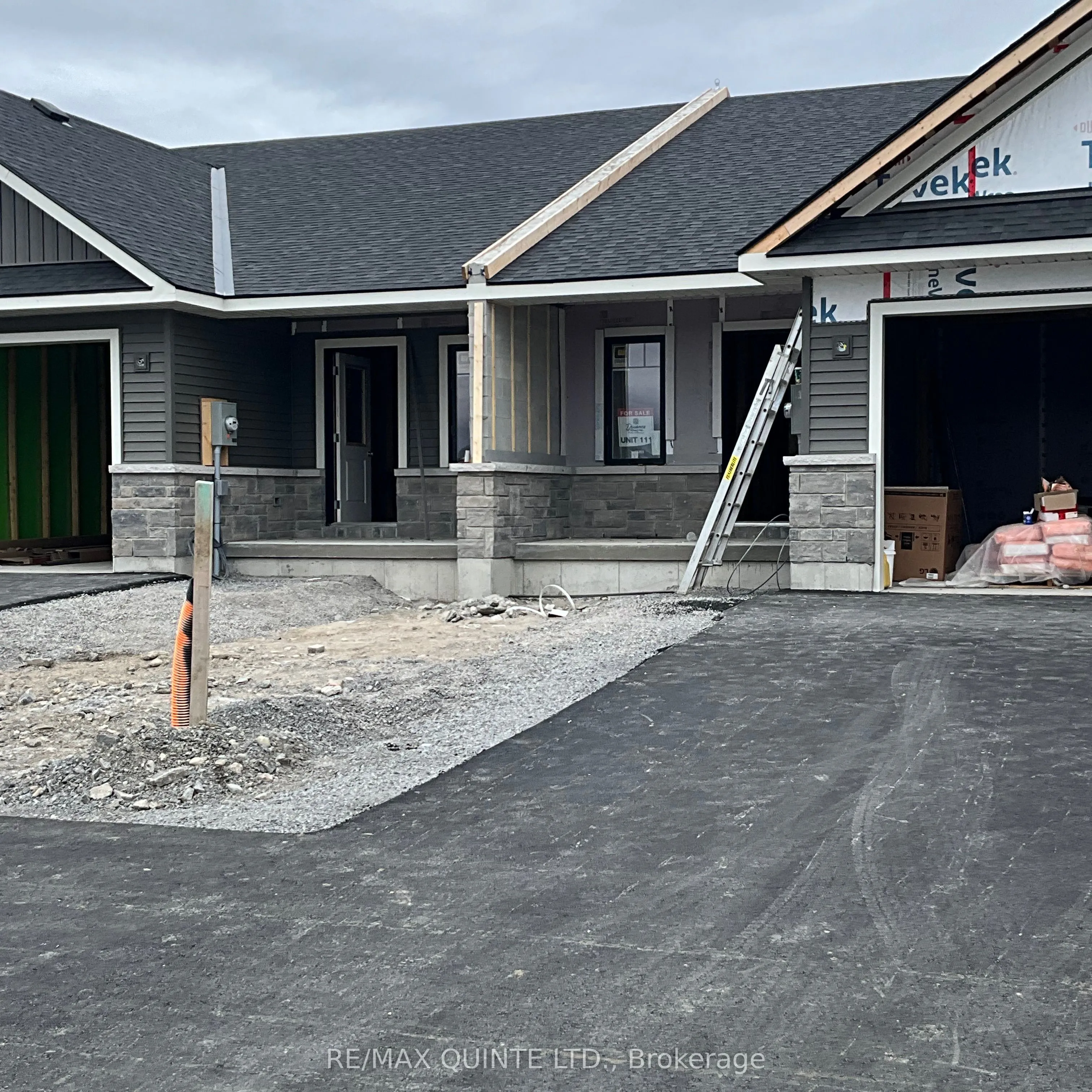 59 Sandhu Crescent, Belleville, ON K8P 0G7