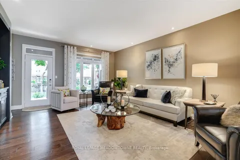 17 Hickory Dr, Guelph/Eramosa, ON N0B 2K0