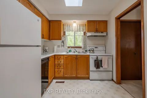 107 River Run Terr, London, ON N5W 5Y9