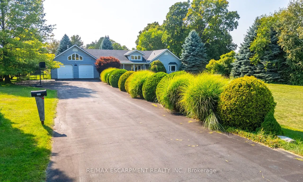 399 OLD BROCK Rd, Hamilton, ON L9H 5J1