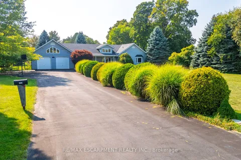 399 OLD BROCK Rd, Hamilton, ON L9H 5J1