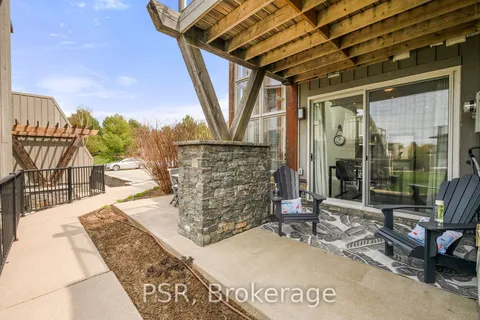 44 Carrick Tr, Gravenhurst, ON P1P 0A2
