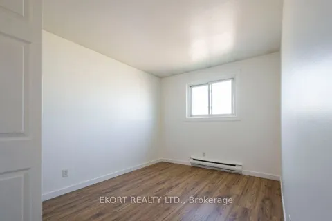 11 Tracey Park Dr, Belleville, ON K8P 4R4