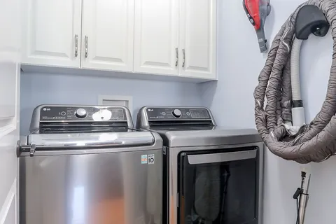 71 Queen St, Aylmer, ON N5H 1Z4