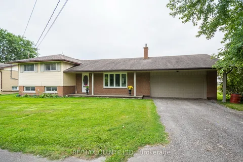 314 Massassauga Rd, Prince Edward County, ON K8N 4Z7
