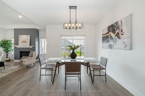 1050 Kincaid St, North Perth, ON N4W 0J8