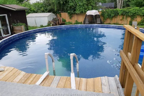 2990 Poplar Ave, Fort Erie, ON L0S 1N0