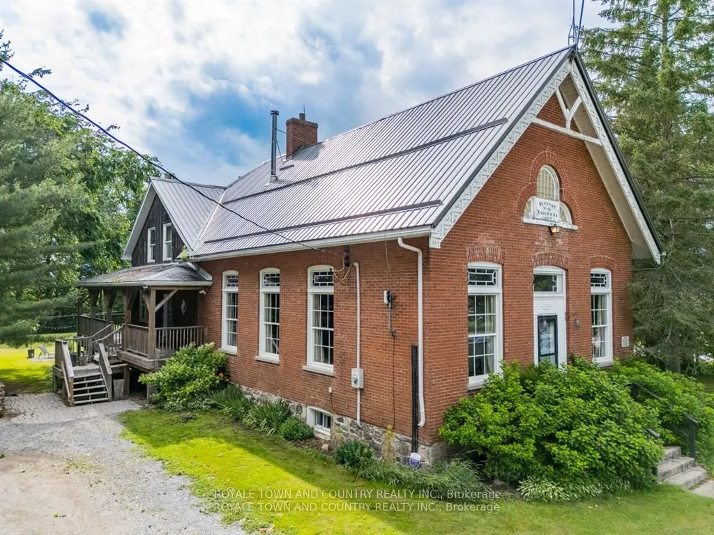 275 Valentia Rd, Kawartha Lakes, ON K0M 2C0