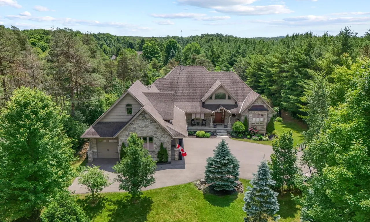 209 Hume Rd, Puslinch, ON N0B 2J0