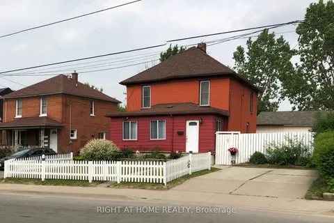 4472 Second Ave, Niagara Falls, ON L2E 4H2