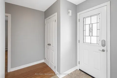 106 Highland Ave, Port Colborne, ON L3K 3S6