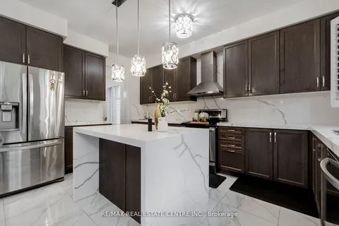43 Wilmot Rd, Brantford, ON N3T 0K8
