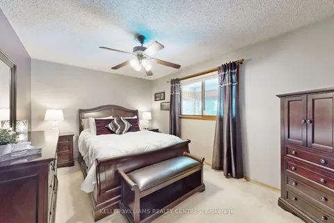 121 Queen St, Kawartha Lakes, ON K0M 1N0
