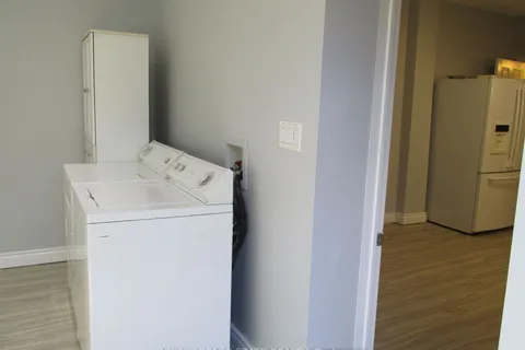 86 Earl St, Hamilton, ON L8L 6L3