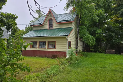 4 Mathison St, Havelock-Belmont-Methuen, ON K0L 1Z0