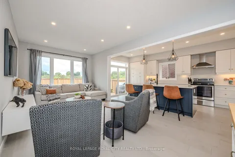 56 Keating St, Guelph, ON N1E 0S1