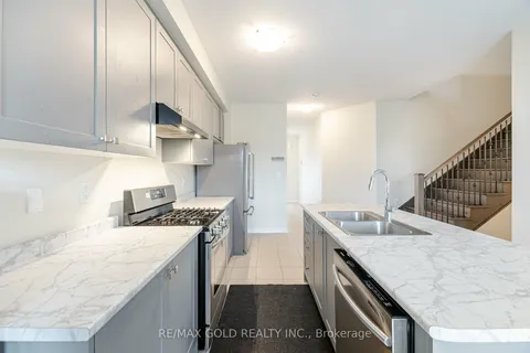 23 Santo Crt, Woolwich, ON N0B 1M0