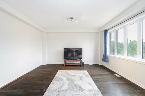 23 Santo Crt, Woolwich, ON N0B 1M0
