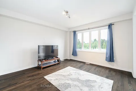 23 Santo Crt, Woolwich, ON N0B 1M0