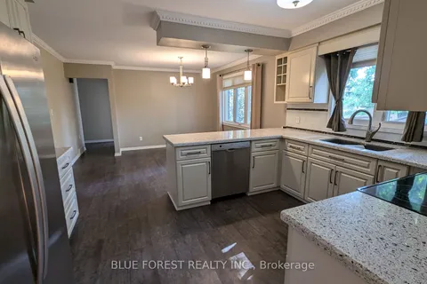 11 Cardinal Crt, Tillsonburg, ON N4G 4S6