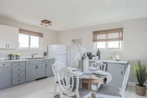 7 Port Hoover Rd, Kawartha Lakes, ON K0M 2C0