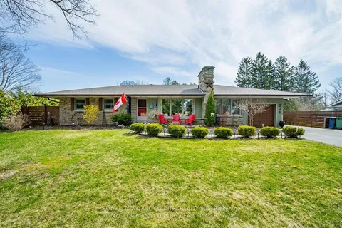 226 Angeline St, Kawartha Lakes, ON K9V 5E9