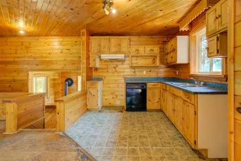 248 Moores Rd, Tweed, ON K0K 3J0